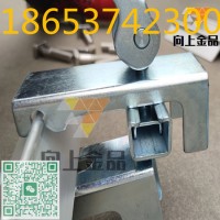 固定防溢裙板夹持器角铝厂家，煤矿业电厂冶金，镀锌夹持器