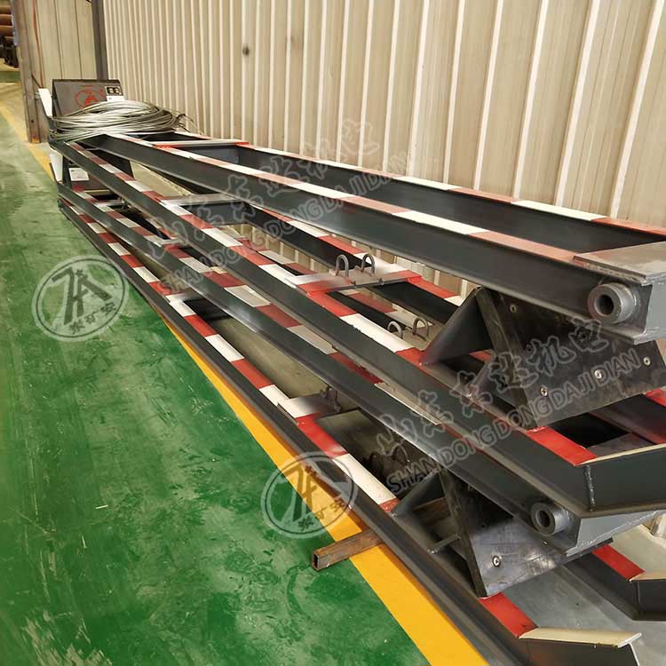 气动挡车梁 (6) 副本