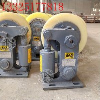 LS35滚轮罐耳 罐笼导向缓冲轮 三锁紧结构