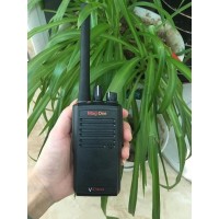 供应山东滨州摩托罗拉VZ-D263数字便携式对讲机