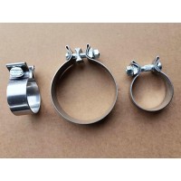 郑州双管抱箍订制厂家~沧州鑫鹏机械配件制造加工通用卡箍