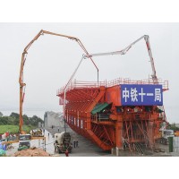 广东韶关移动模架衬砌混凝土一次性浇筑施工技术