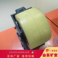 滚轮缓冲器抗冲击性强 矿用缓冲式箕斗提升轮