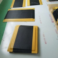 卡优防疲劳脚垫,无味防静电桌垫工厂  车间海棉垫,工业海棉防疲劳脚垫,无味防静电橡胶垫