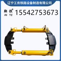 　长沙鞍铁YLS-900拉伸机整机有限公司