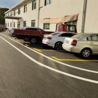 苏州常熟停车场车位及车道划线