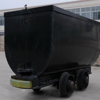 MGC1.7-6固定车箱式矿车钢板厚实 结构简单 运行平稳