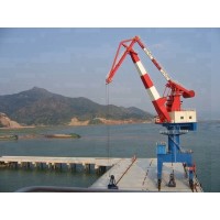 广东湛江固定式门座起重机厂家科学维护起重机技巧让设备延年益寿