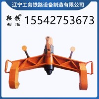 　鞍铁KWPY–300液压弯轨器器械高铁施工现场