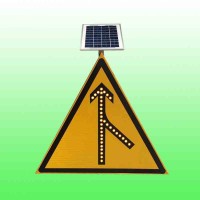 高速公路自发光合流标志 太阳能分流标志牌交通设施厂家