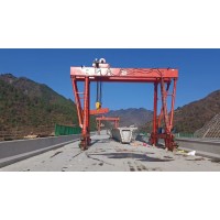 四川20吨龙门吊租赁公司 制梁场龙门吊市场需求尚有较大空间