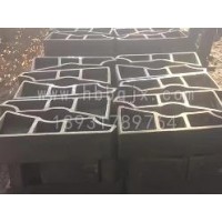 河北铸铁防撞护栏支架订做~河北泊泉机械制造铸铁桥梁护栏支架