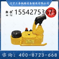 　鞍铁YQ-80型轨枕板起道器工作现场技术问题