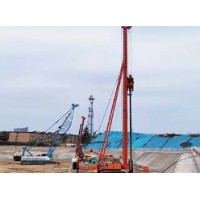 内蒙古长螺旋桩机-河北鼎峰工程公司生产26米长螺旋钻机