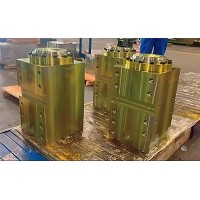 山东泰丰智能供应500T折弯机油缸WC67Y-500D-00