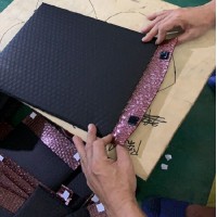现货包邮黑色导电膜复红色防静电气泡袋生产厂家 电子产品包装袋