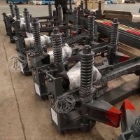 QZC系列气动阻车器，煤矿轨道运输的保护装置，防止矿车自溜