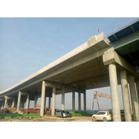 300吨钢箱梁高空吊装的挑战与解决方案