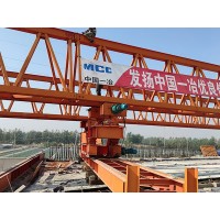 浙江衢州430 吨节段拼架桥机应对不同地形的施工策略