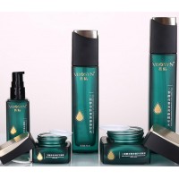 玻璃瓶喷涂加工厂，化妆品瓶喷涂加工厂