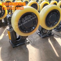L30滚轮罐耳 三锁紧结构轮头 缓冲性能好 运行稳定
