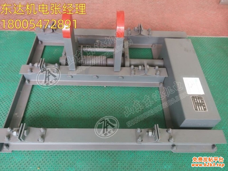 气动卧闸 (3)