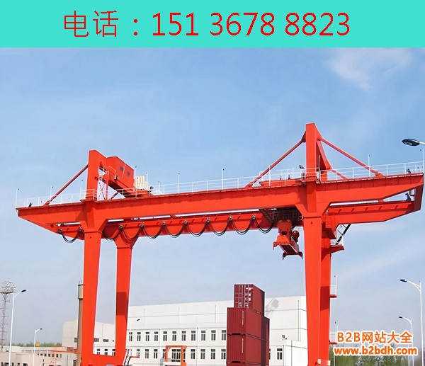 集装箱龙门吊02