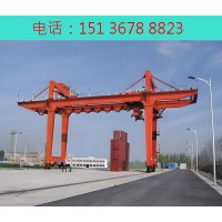 轮胎式与轨道式集装箱门式起重机的适用场景差异在哪