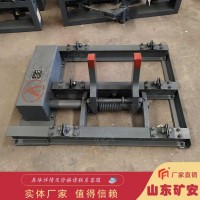 QWZC6气动卧闸，QWZC6气动卧闸特征